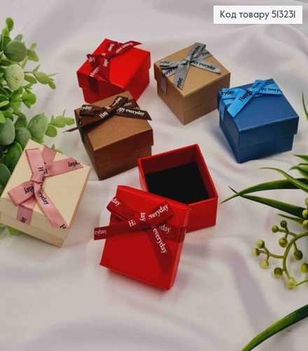 Коробка квадратная Однотонная + Бантик из "Happy everyday", 5*5*3,5см, Цвета в ассортименте. 513231 фото 2