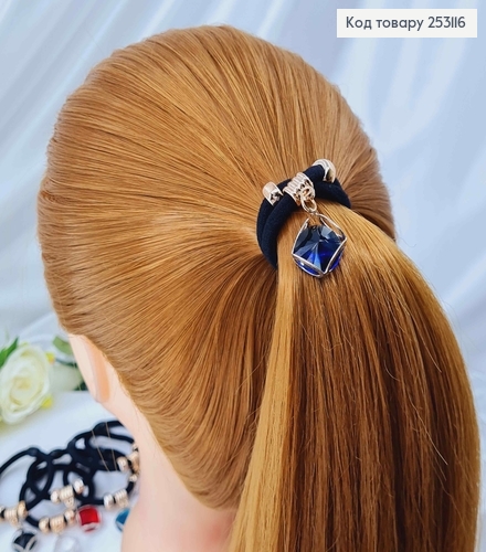 Резинка с подвеской камешком в оправе, цвета в ассорт. 253116 фото 2