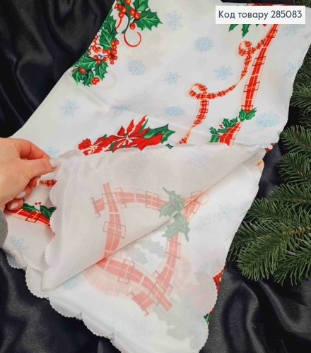 Скатерть новогодняя белая "Рождественский мотив. Снежинки. Рождественники", размер 110*150см 285083 фото 2