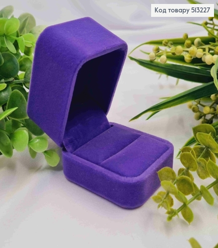Коробка велюр, квадратная с тиснением, 6*5*4,5см, темно-сиреневого цвета. 513227 фото 2