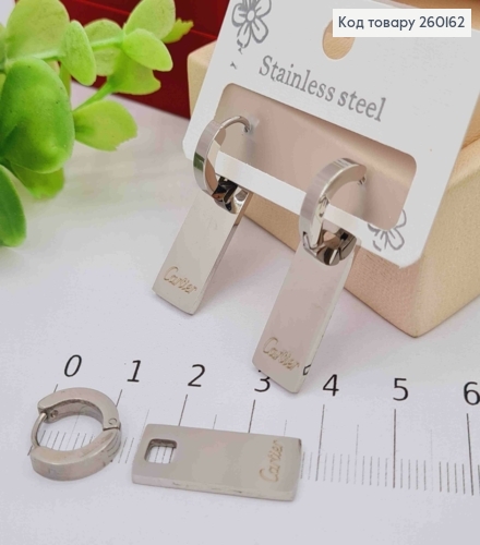 Сережки кільця (1,3см) Срібного кольору, з прямокутною підвіскою Cartier (2,1см), Stainless Steel 260162 фото 3