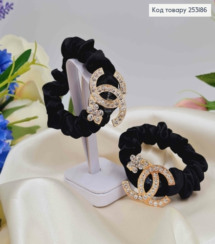 Резинка жатка 6см, Чорного кольору, з пластинкою "Шанель" з квіточкою, в камінцях 253186 фото 2
